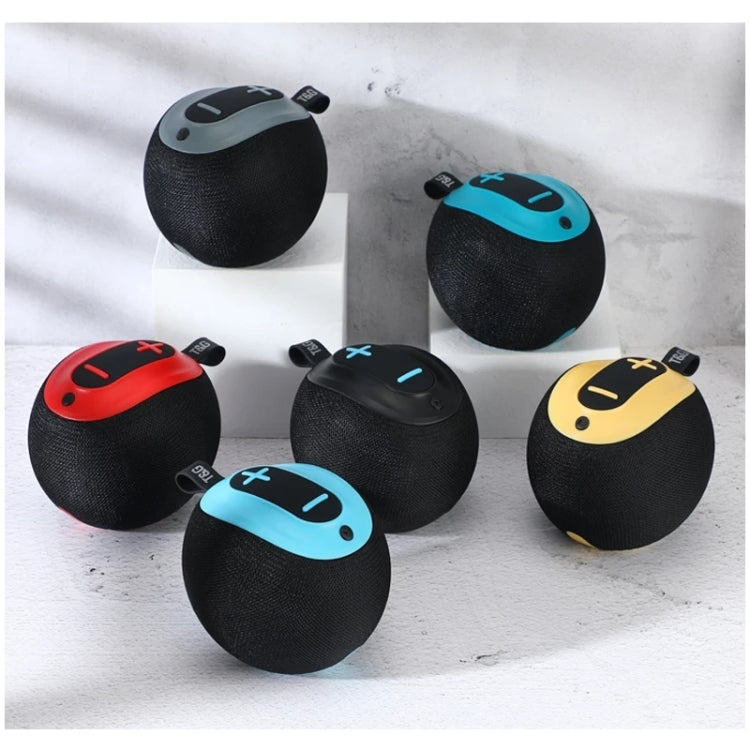 T&G TG623 TWS Portable Wireless Speaker Outdoor Water-resistant Subwoofer 3D Stereo Support FM / TF Card(Red)