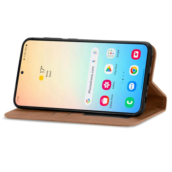 For Samsung Galaxy S25 5G Retro Skin Feel Magnetic Leather Phone Case(Brown)