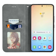For Samsung Galaxy S25+ 5G Retro Skin Feel Magnetic Leather Phone Case(Gray)
