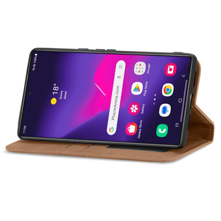 For Samsung Galaxy S25 Ultra 5G Retro Skin Feel Magnetic Leather Phone Case(Brown)