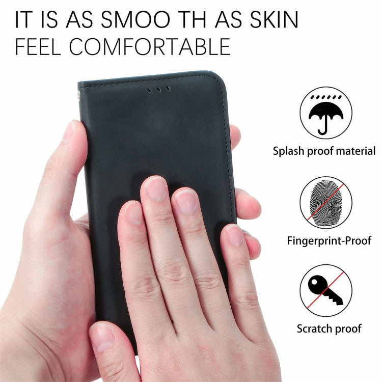 For Samsung Galaxy S25 5G Retro Skin Feel Magnetic Leather Phone Case(Red)