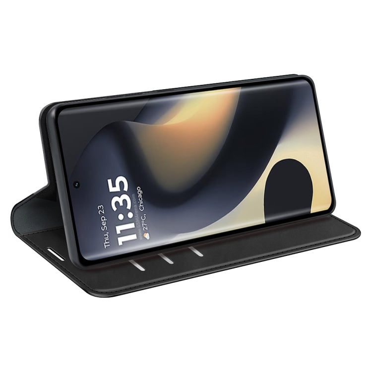 For Motorola Edge 5G 2024 Retro-skin Magnetic Suction Leather Phone Case(Black)