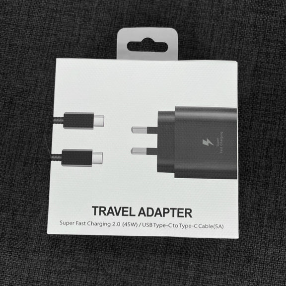 M135 PPS / PD 45W USB-C / Type-C Port Fast Charger with 5A Type-C to Type-C Cable, AU Plug(Black)