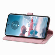 For Motorola Edge 2024 Embossed Flower Zipper Leather Phone Case(Pink)