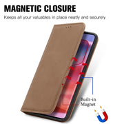 For Motorola Edge 2024 Retro Skin Feel Magnetic Flip Leather Phone Case(Brown)