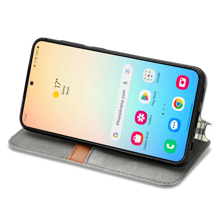 For Samsung Galaxy S25 5G Cubic Grid Pressed Magnetic Leather Phone Case(Gray)