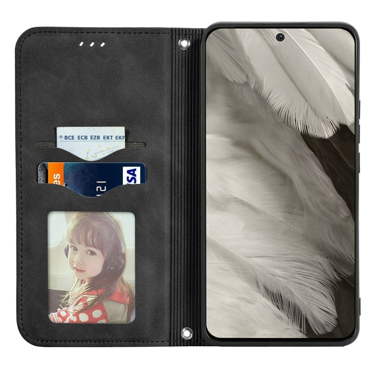 For Google Pixel 9 Retro Skin Feel Magnetic Flip Leather Phone Case(Black)