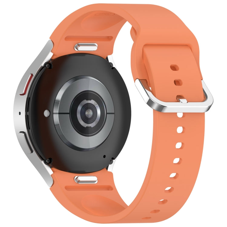 For Samsung Galaxy Watch7 40 / 44mm Solid Color Silver Buckle Quick Release Silicone Watch Band(Orange)