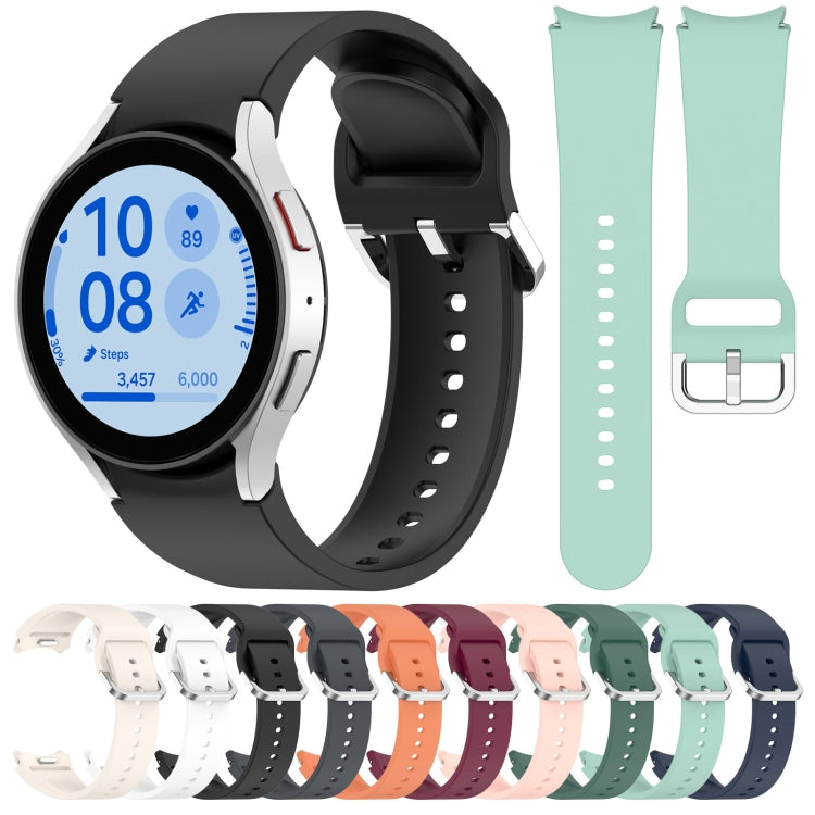 For Samsung Galaxy Watch 7 40mm Solid Color Silver Buckle Quick Release Silicone Watch Band(Grey)