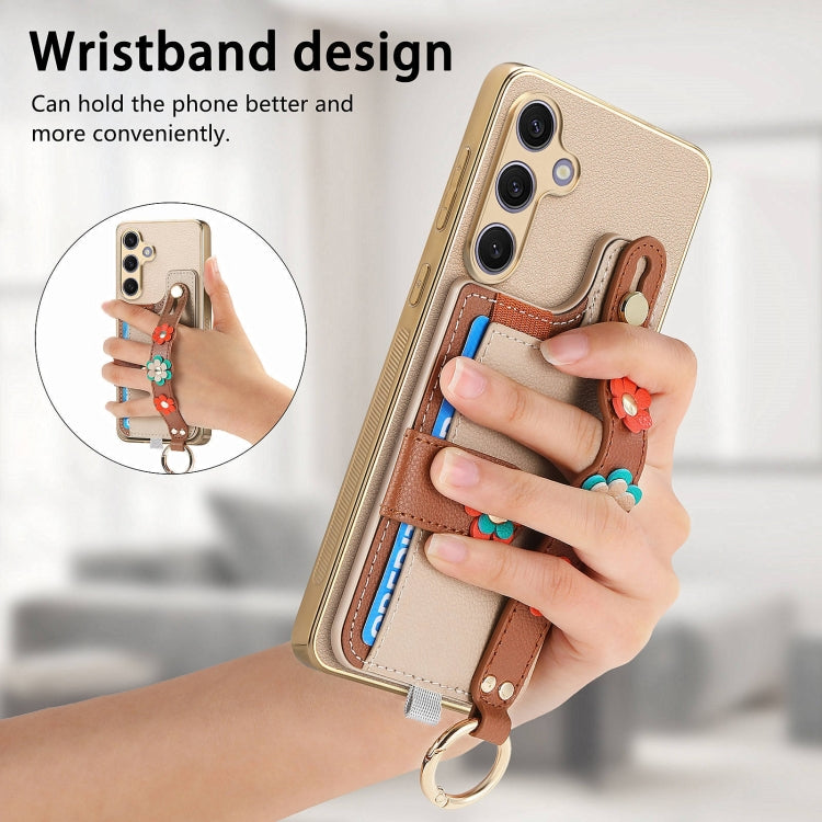 For Samsung Galaxy S24+ 5G Stereoscopic Flowers Wristband Card Bag Phone Case(Khaki)