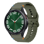 For Samsung Galaxy Watch 6 Classic Wave Pattern Stitched Silicone Watch Band(Army Green)