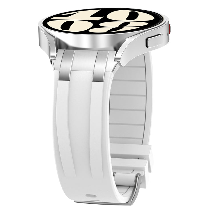 For Garmin Forerunner 265 22mm Quick Release Silver Buckle Royal Silicone Watch Band(White)
