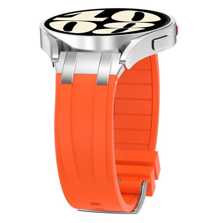For Garmin Forerunner 265 22mm Quick Release Silver Buckle Royal Silicone Watch Band(Orange)