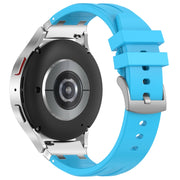 For Garmin Forerunner 255 22mm Quick Release Silver Buckle Royal Silicone Watch Band(Sky Blue)
