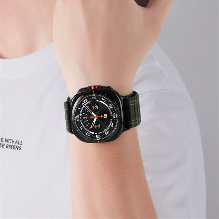 For Samsung Galaxy Watch Ultra 47mm Sea Wave Texture Nylon Hook and Loop Fastener Watch Band(White)