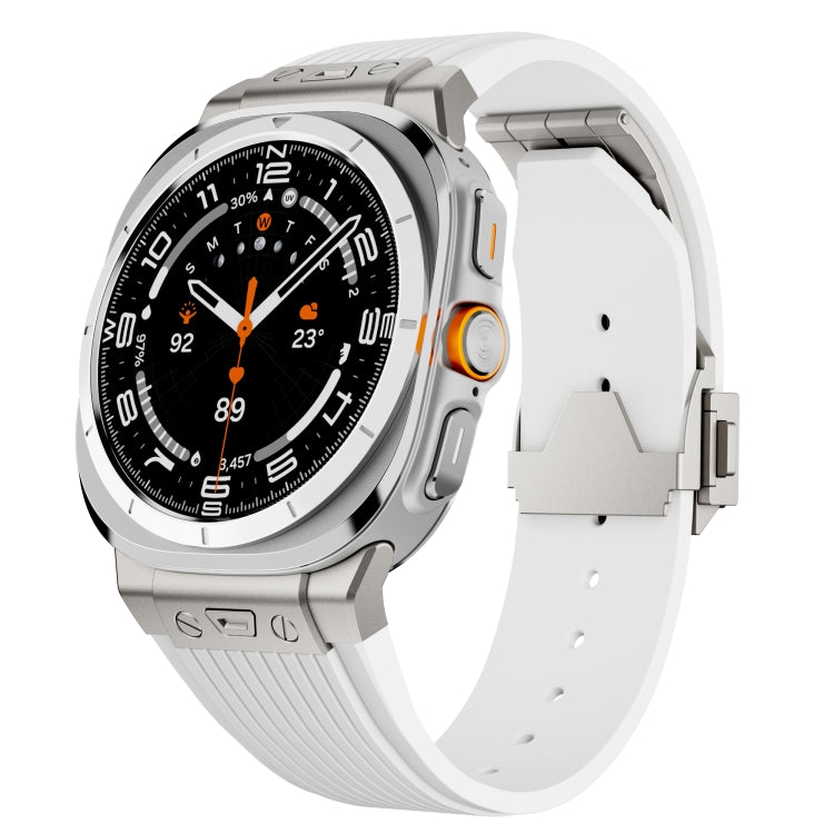 For Samsung Galaxy Watch Ultra 47mm / Ultra 2025 Titanium Connector Silver Buckle Silicone Watch Band(White)