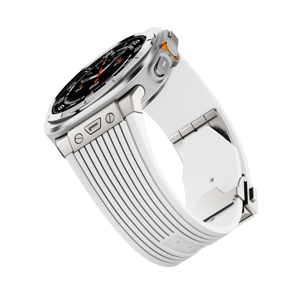 For Samsung Galaxy Watch Ultra 47mm / Ultra 2025 Titanium Connector Silver Buckle Silicone Watch Band(White)