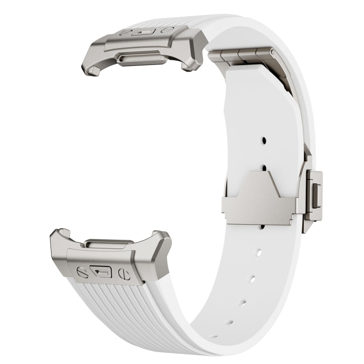 For Samsung Galaxy Watch Ultra 47mm / Ultra 2025 Titanium Connector Silver Buckle Silicone Watch Band(White)