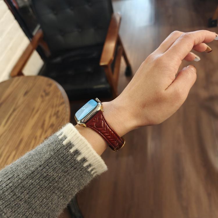 For Apple Watch 46mm / 49mm / 45mm / 44mm Heart-Shaped Embossed Leather Watch Band(Wine Red)
