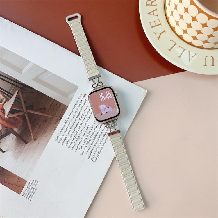 For Apple Watch 46mm / 49mm / 45mm / 44mm Bow Small Waist Magnetic Silicone Watch Band(Starlight)