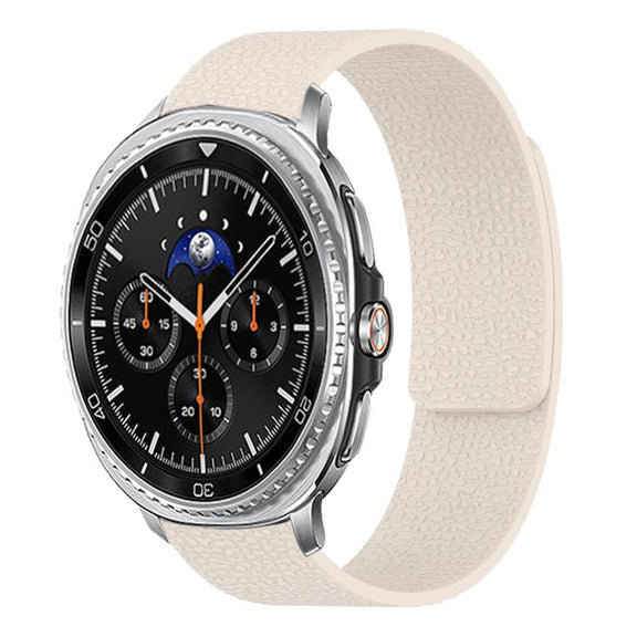 For Samsung Galaxy Watch8 / 8 Classic Lychee Texture Soft Magnetic Silicone Watch Band(Starlight)