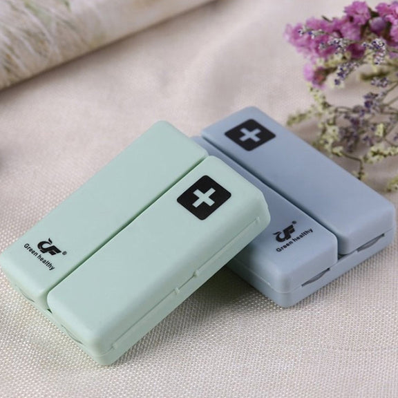Folding Portable Sealed and Dispensing Small Pill Box(Blue)