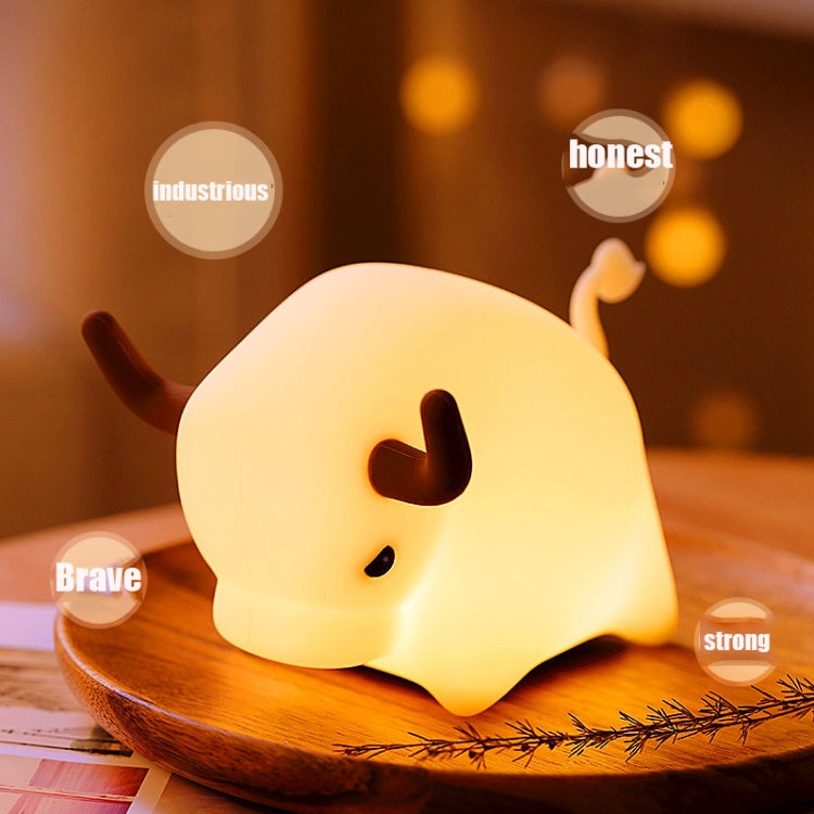 BD-NL-11 Cow Silicone Lamp USB Dimming Night Light Children Bedside Timing Sleeping Light(Yellow Light)