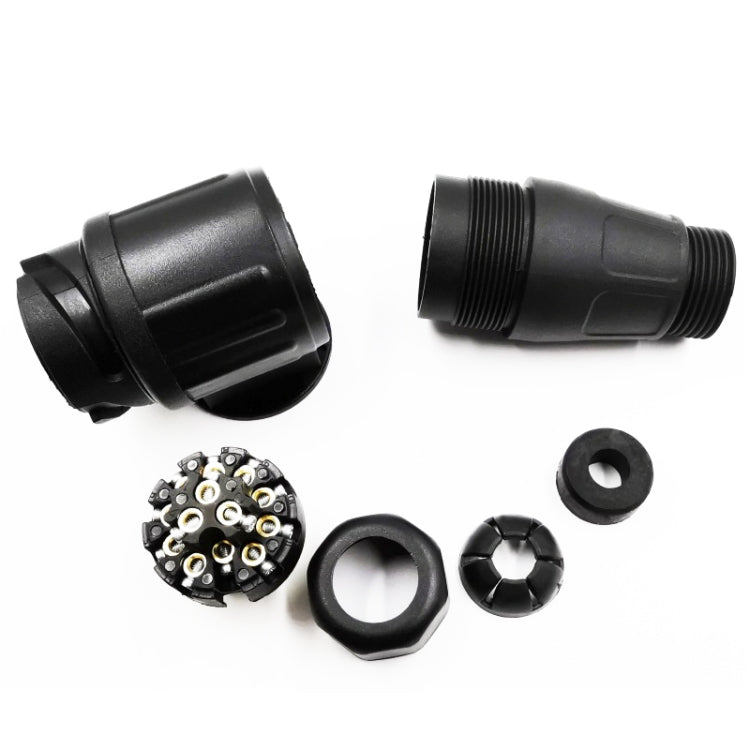 VP1130E 13 Core Nail Trailer Plug Socket