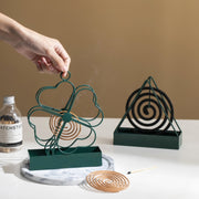 Simple Hangable Wrought Iron Mosquito Coil Holder Portable Fireproof Mosquito Coil Tray Incense Burner Ornaments Triangle (Black)