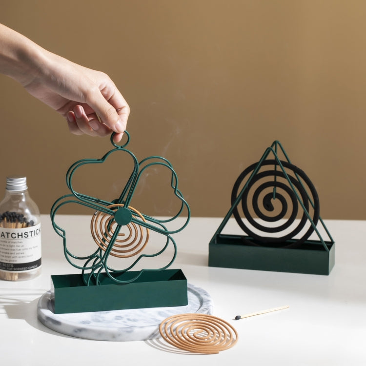 Simple Hangable Wrought Iron Mosquito Coil Holder Portable Fireproof Mosquito Coil Tray Incense Burner Ornaments Triangle (Black)