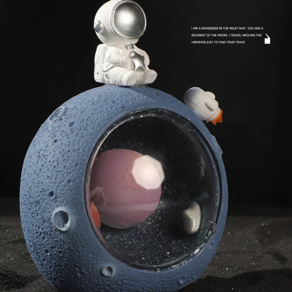 W1153 Resin Planet Night Light Home Decorations, Style: Kitten Astronaut