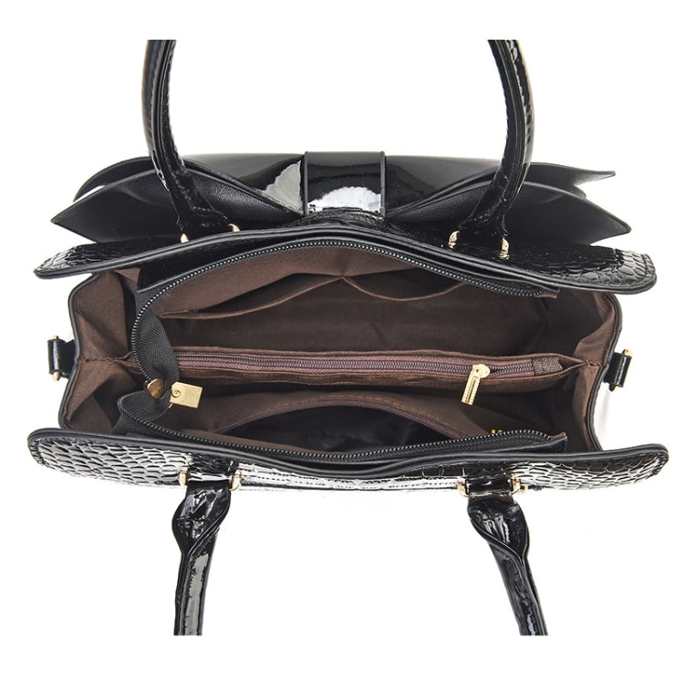 8111 Bow Bright Leather Ladies Handbag(Light Green)