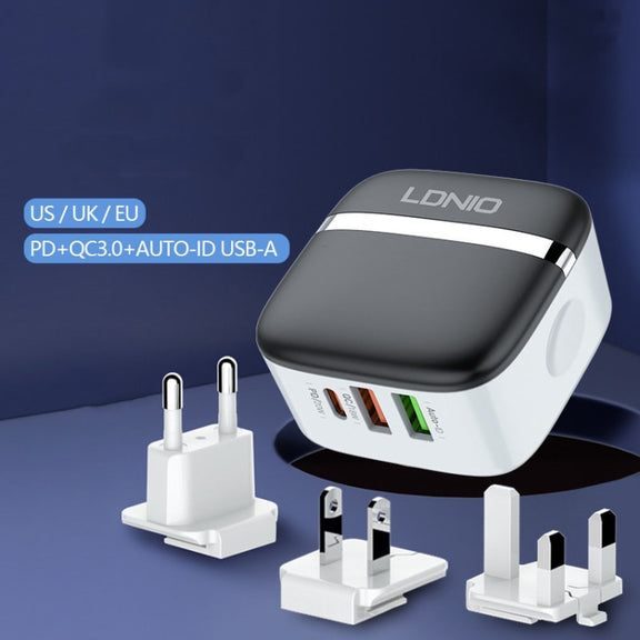 LDNIO A3513Q 32W QC3.0 3 USB Ports Phone Adapter EU Plug with Type-C Cable