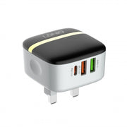LDNIO A3513Q 32W QC3.0 3 USB Ports Phone Adapter UK Plug with Type-C Cable