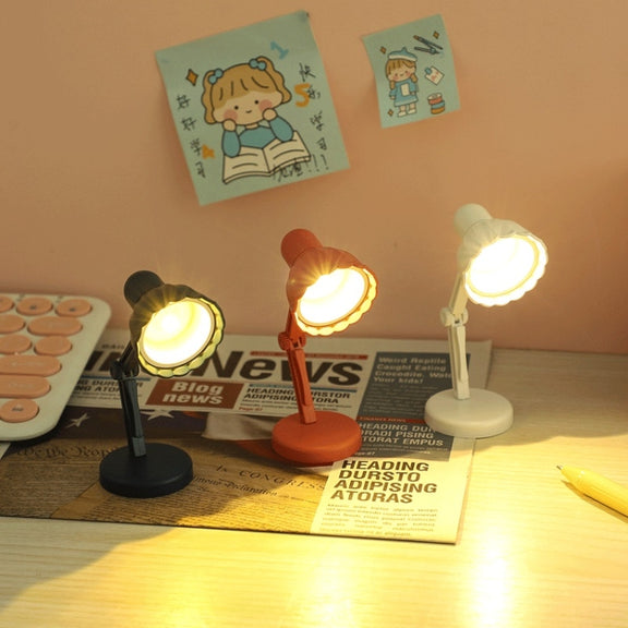 Flower Shape LED Mini Magnetic Table Lamp Foldable Bedside Night Light(09A White)