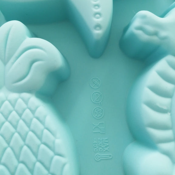 Marine Fish Series Shape Food Grade Silicone Cake Mold Plaster Painting Mold(Color Random Delivery)