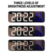 671  Mirror Screen Digital LED Alarm Clock USB Plug-in/Battery Dual-use With Temperature/Humidity Display(Black Shell White Green)