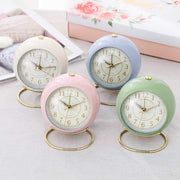 Round Metal Clock Silent Children Electronic Alarm Clock with Light(Green)