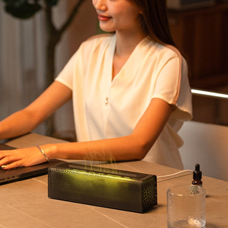 Lava Flame Aromatherapy Machine Air Atomizing Humidifier With Colorful Light, Model: DQ711 Pro White