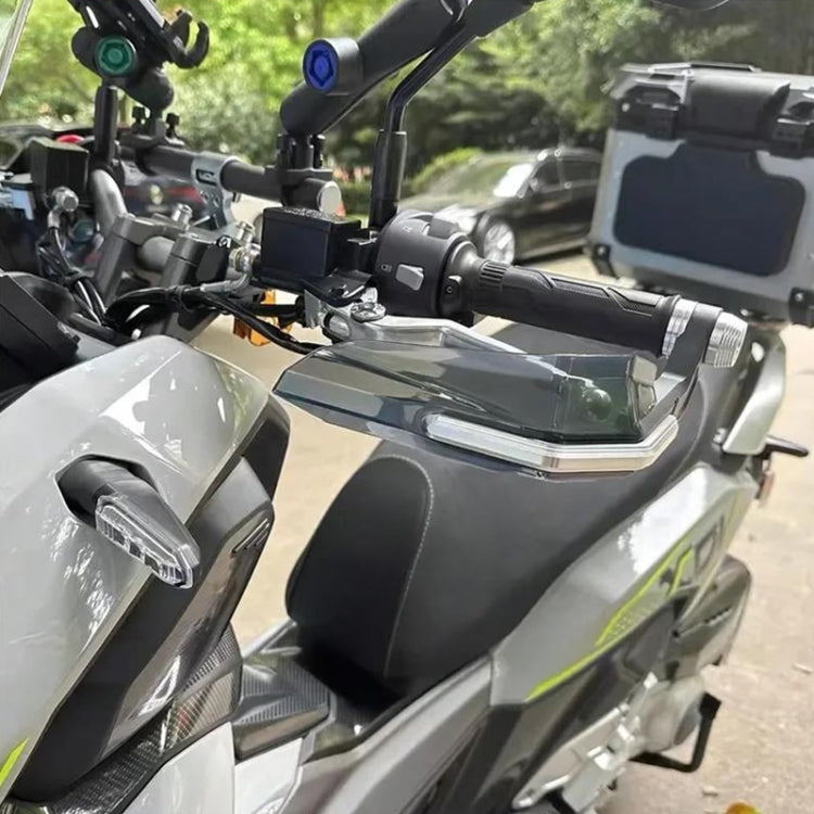 4 In 1 Motorcycle Modification Accessories Horn Windshield Windproof Protective Cover+Handlebar Plastic Throttle Grip Accessories(Silver)