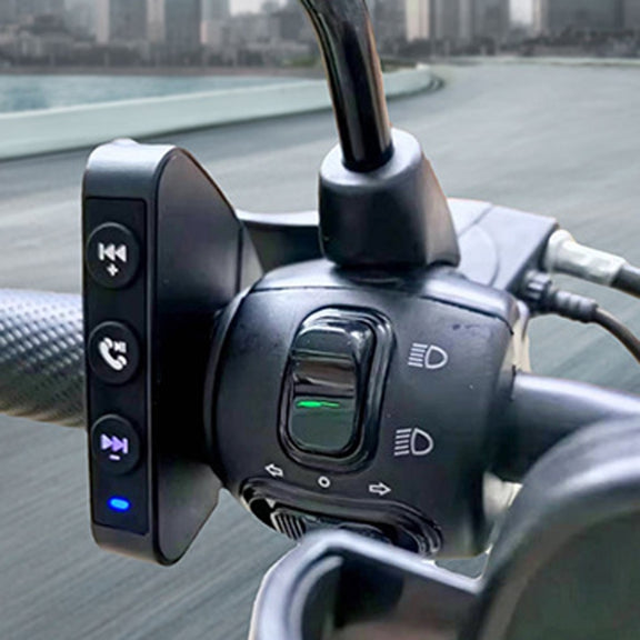 Q15 Motorcycle Riding Wireless Bluetooth Handlebar Control Phone Button Remote Controller(Black)