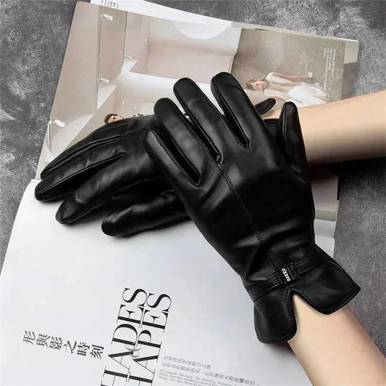 Women Sheepskin Wool Fleece Lined Windproof Warm Gloves Touchscreen Thick Snow Driving Gloves, Size: S(Red)