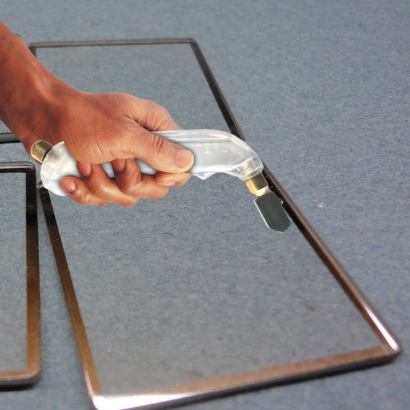 Professional Oil-filled Tungsten Carbide Bottle Glass Cutting Machine, Random Color Delivery