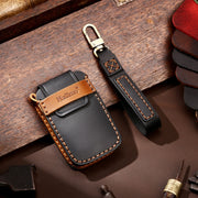 Hallmo Car Cowhide Leather Key Protective Cover Key Case for Land Rover Discovery 5 A Style(Black)