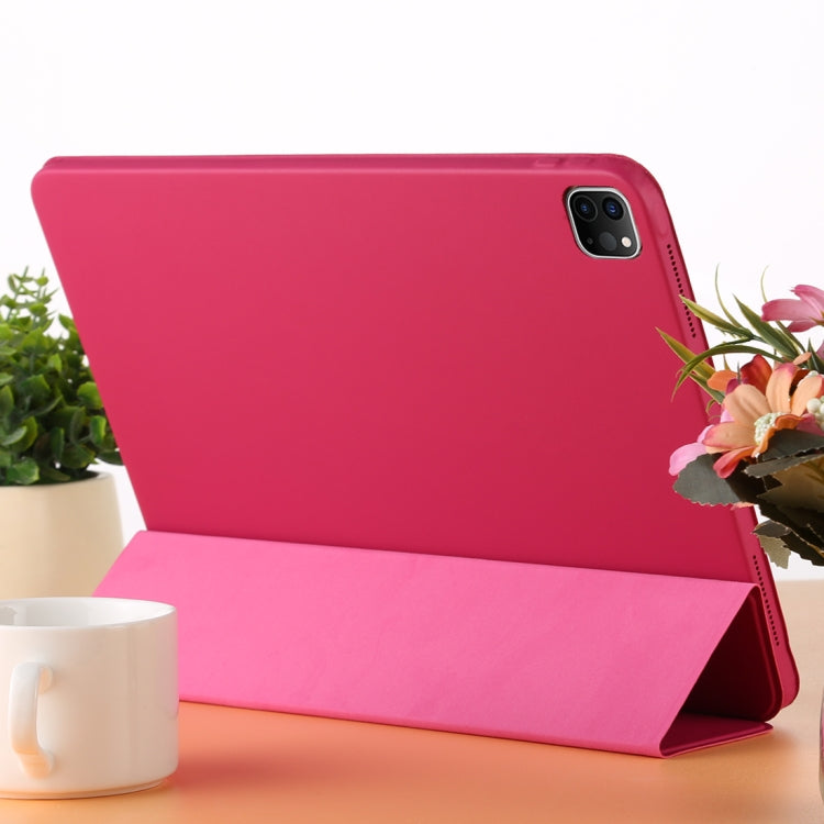 For iPad Pro 11 2022 / 2021 / 2020 3-fold Horizontal Flip Smart Leather Tablet Case with Sleep / Wake-up Function & Holder(Rose Red)
