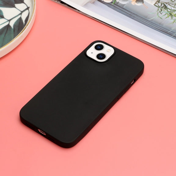 For iPhone 14 Solid Color Frosted Silicone Phone Case(Black)
