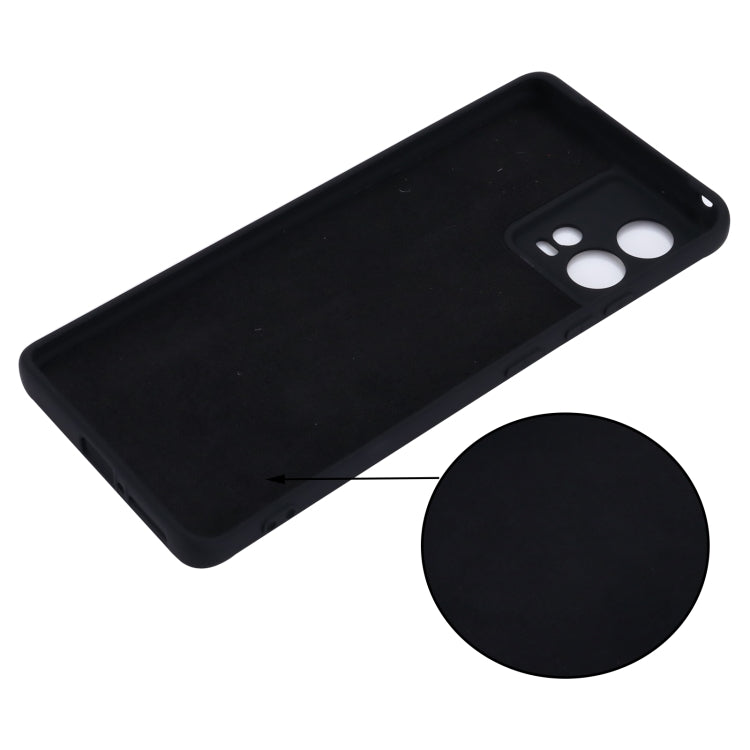 For Motorola Edge 30 Fusion / S30 Pro Pure Color Liquid Silicone Shockproof Phone Case(Black)
