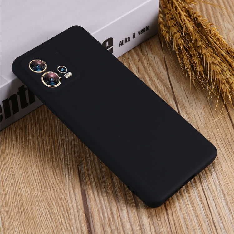 For Motorola Edge 30 Fusion / S30 Pro Pure Color Liquid Silicone Shockproof Phone Case(Black)