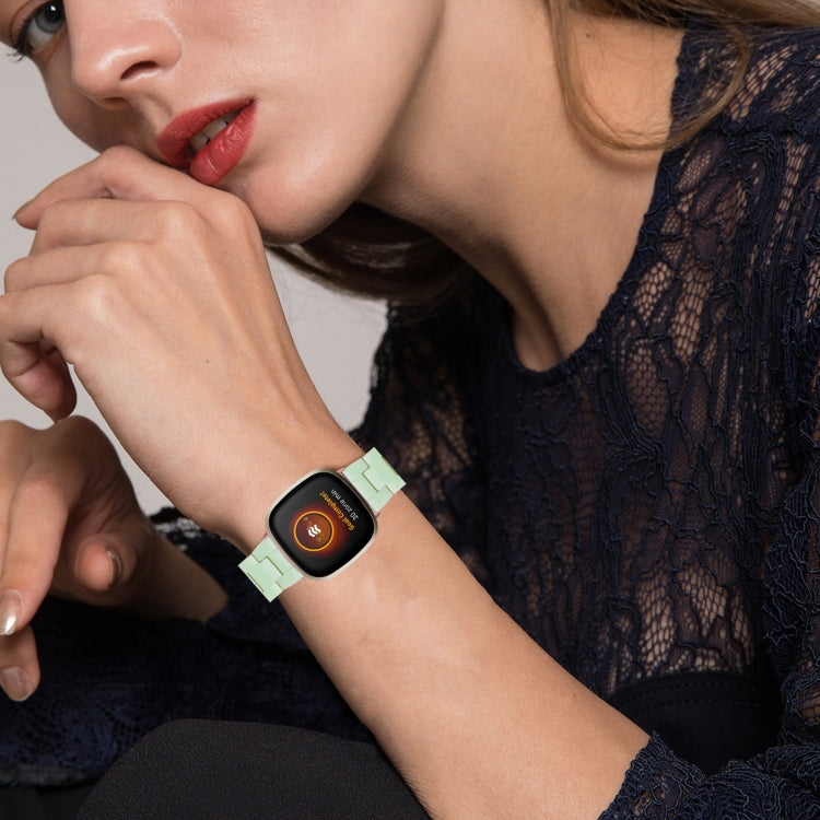 For Fitbit Versa 4 / Sense 2 Universal Resin Watch Band(Avocado Green)