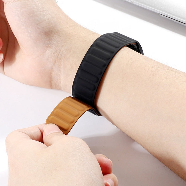 For Fitbit Versa 4 / 3 / Sense 2 20mm Silicone Magnetic Watch Band(Brown)